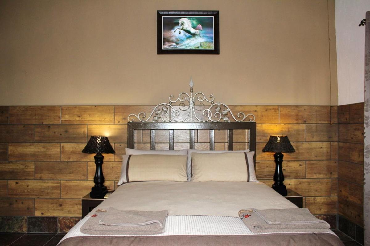 Ingwe Guesthouse Mbombela ภายนอก รูปภาพ